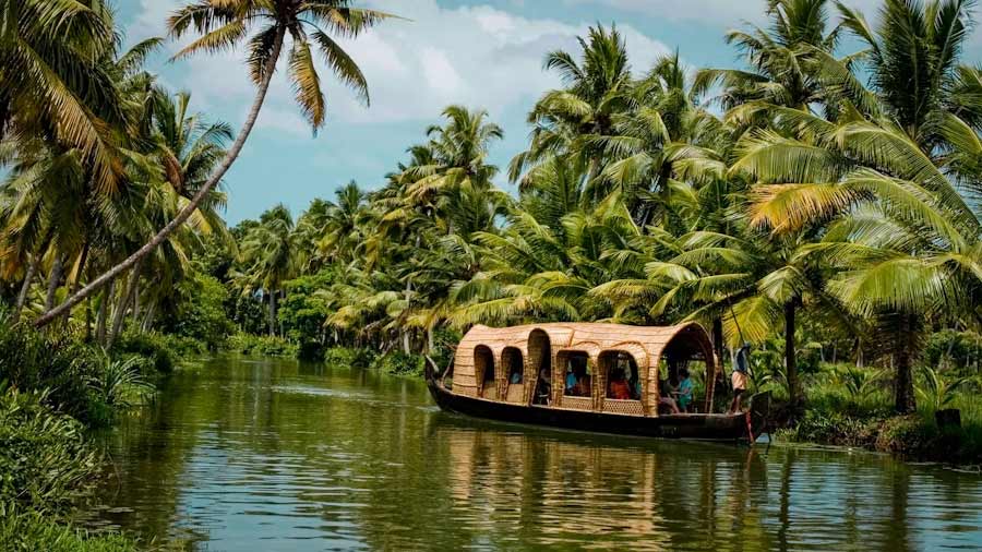 Munnar thekkady alleppey