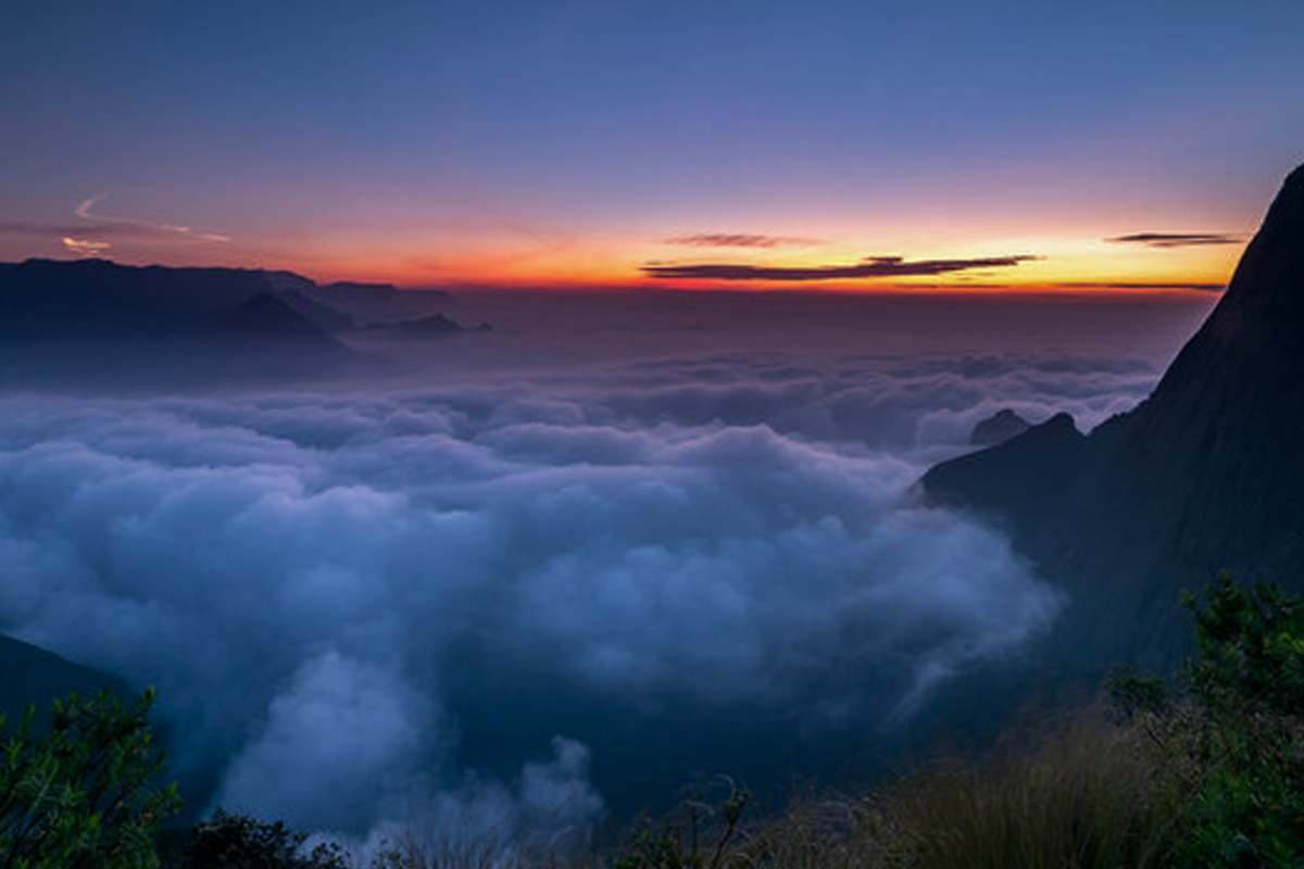Explore Kolukkumalai to Refresh Yourself