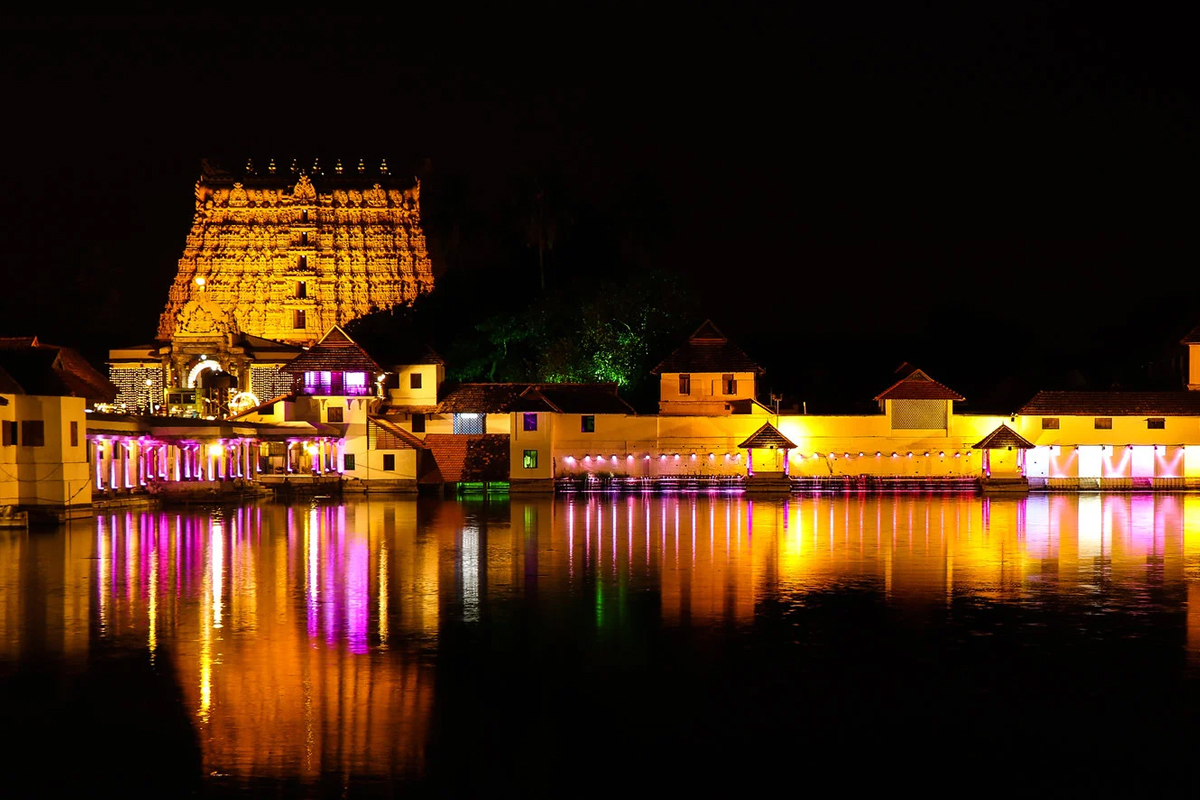 Travel Guide While travelling to Padmanabhaswamy Temple